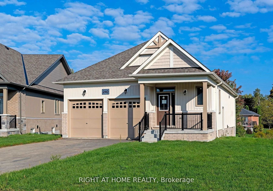 240-wilcox-drive-clearview-ontario-s13134248
