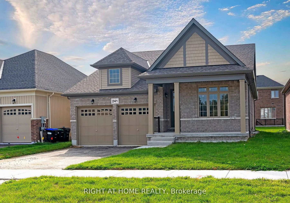 241-wilcox-drive-clearview-ontario-s13134416