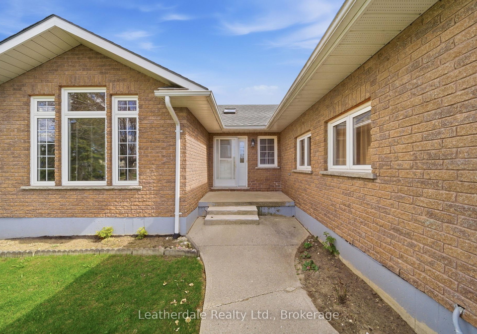 3-rosemary-road-orillia-ontario-s13134432