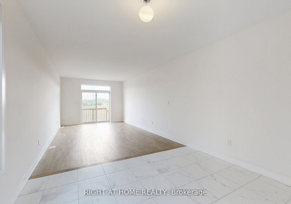 243-duncan-street-clearview-ontario-s13134586