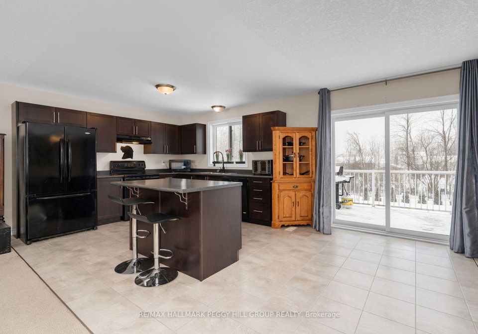 25-bay-street-tay-ontario-s13135438