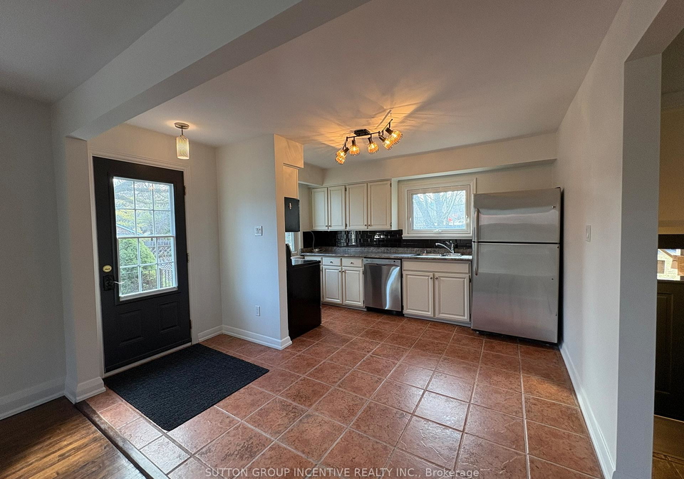 20-bayview-drive-barrie-ontario-s13135702