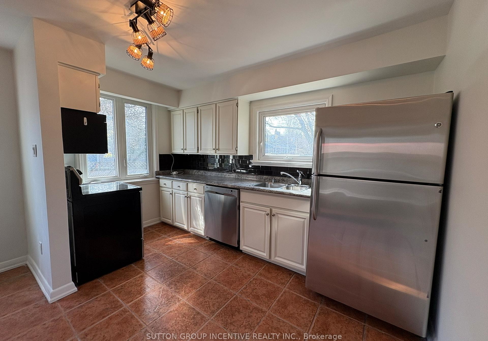 20-bayview-drive-barrie-ontario-s13135702