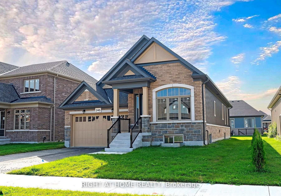 245-wilcox-drive-clearview-ontario-s13135868