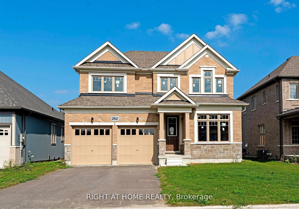 262-duncan-street-clearview-ontario-s13136154