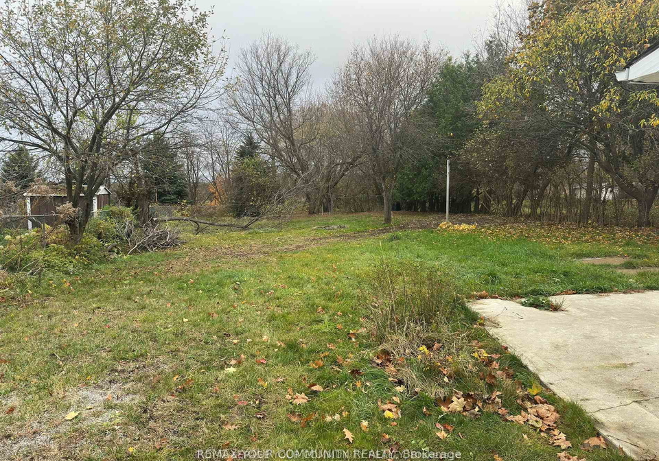 945-yonge-street-barrie-ontario-s13136176