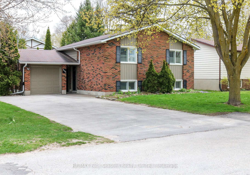 323-hickory-street-collingwood-ontario-s13136630