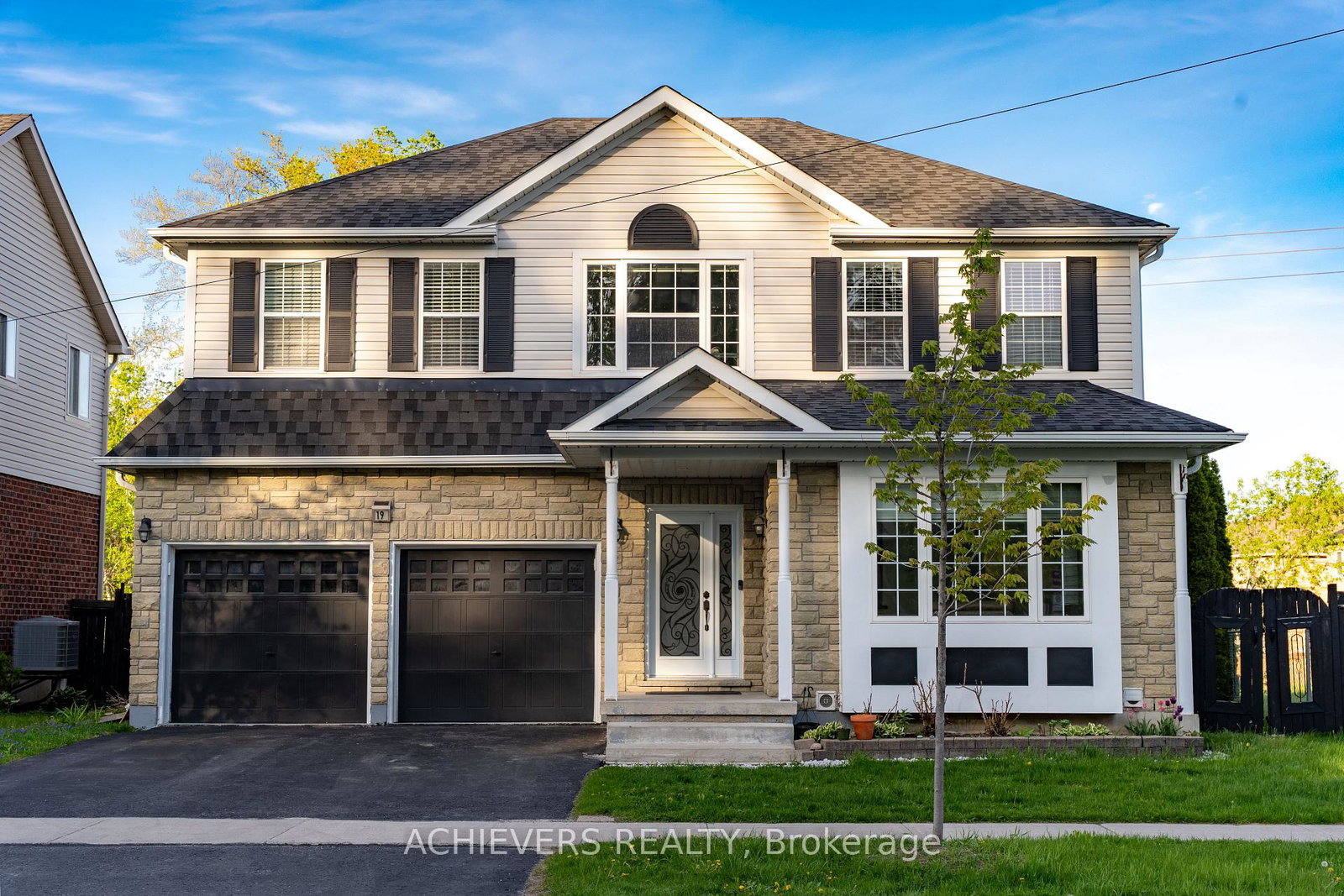 19-thrushwood-drive-barrie-ontario-s13136636
