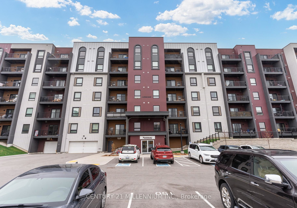 4-spice-way-barrie-ontario-s13137702
