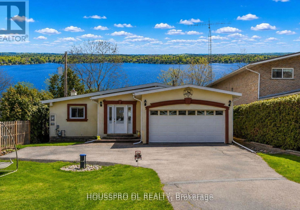 2683-lakeshore-road-e-oro-medonte-ontario-s13137936