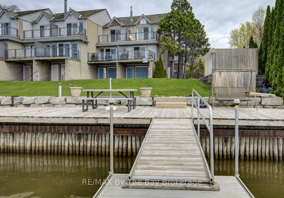 216-river-road-e-wasaga-beach-ontario-s13139598