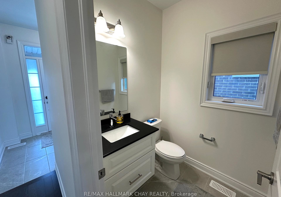 74-phoenix-boulevard-barrie-ontario-s13141140