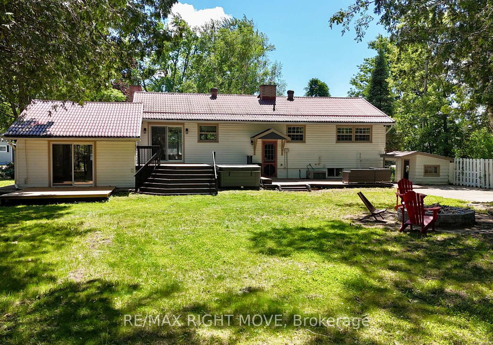 234-oak-street-clearview-ontario-s13142562
