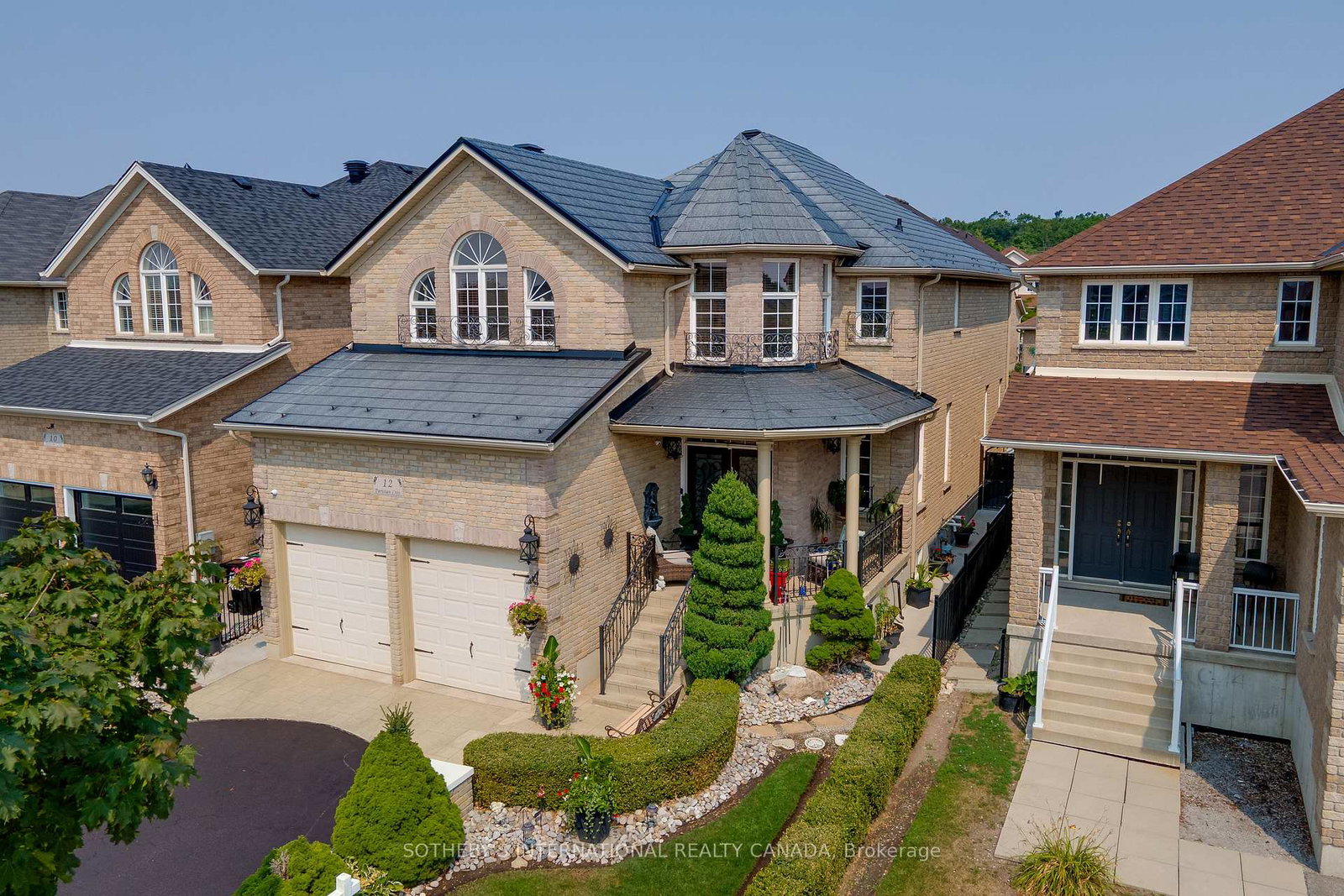 12-parisian-crescent-barrie-ontario-s13143212