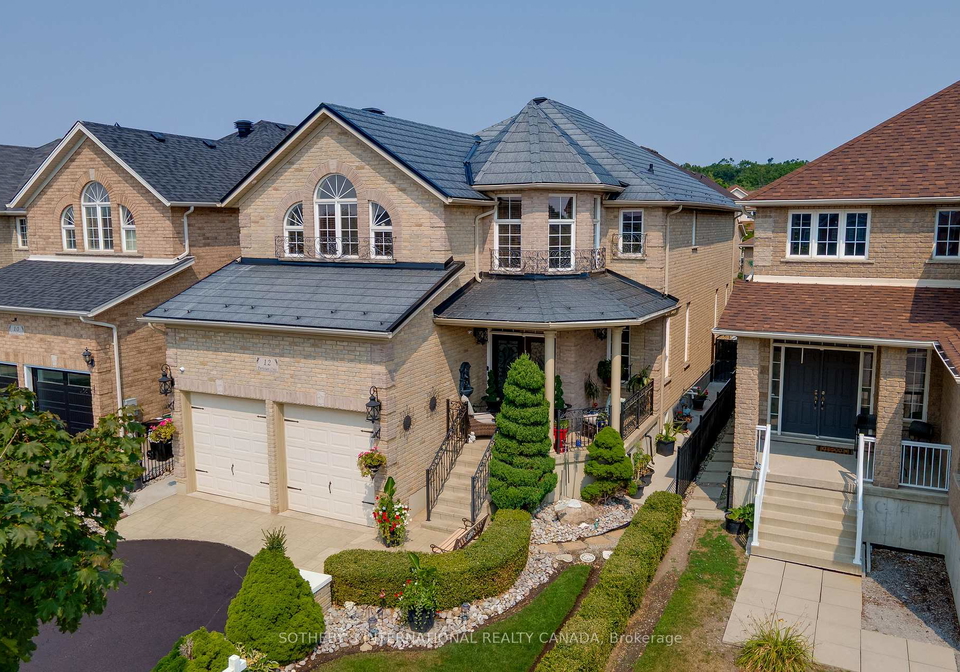 12-parisian-crescent-barrie-ontario-s13143212