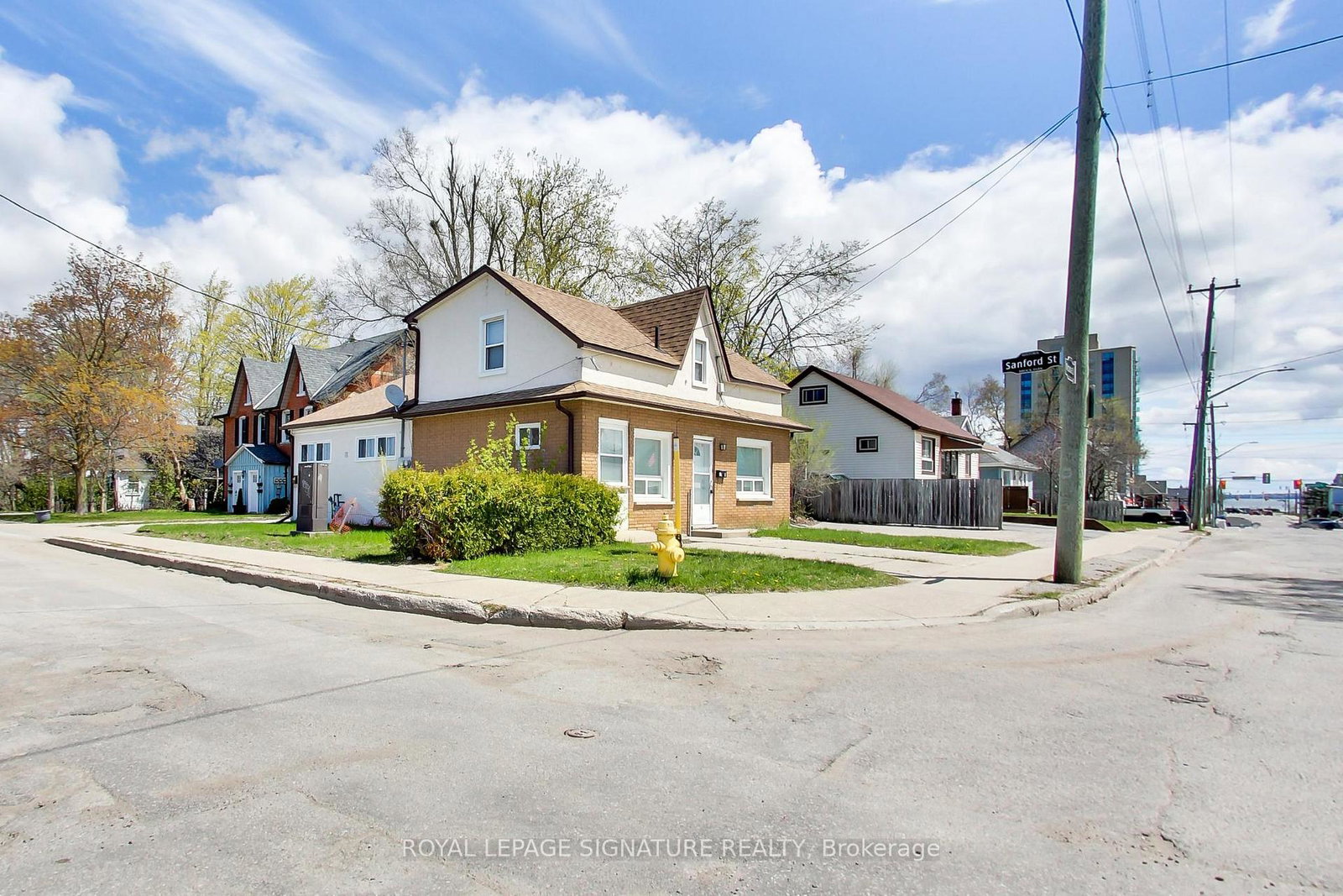 58-victoria-street-barrie-ontario-s13143290