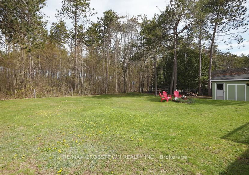 50-withall-grove-tiny-ontario-s13144218