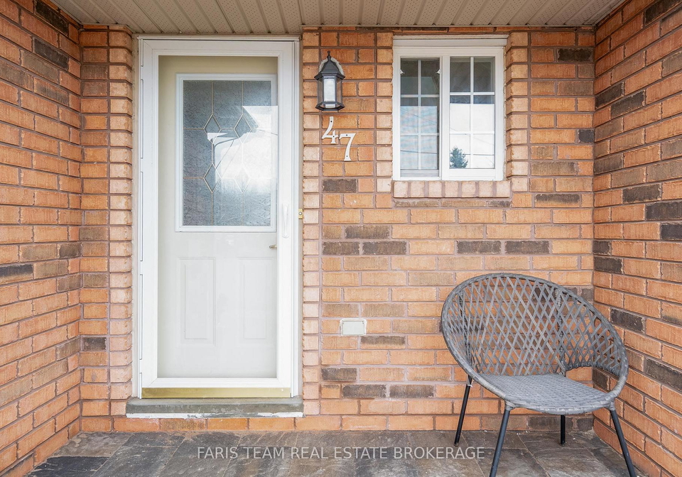 47-bibby-court-barrie-ontario-s13144562
