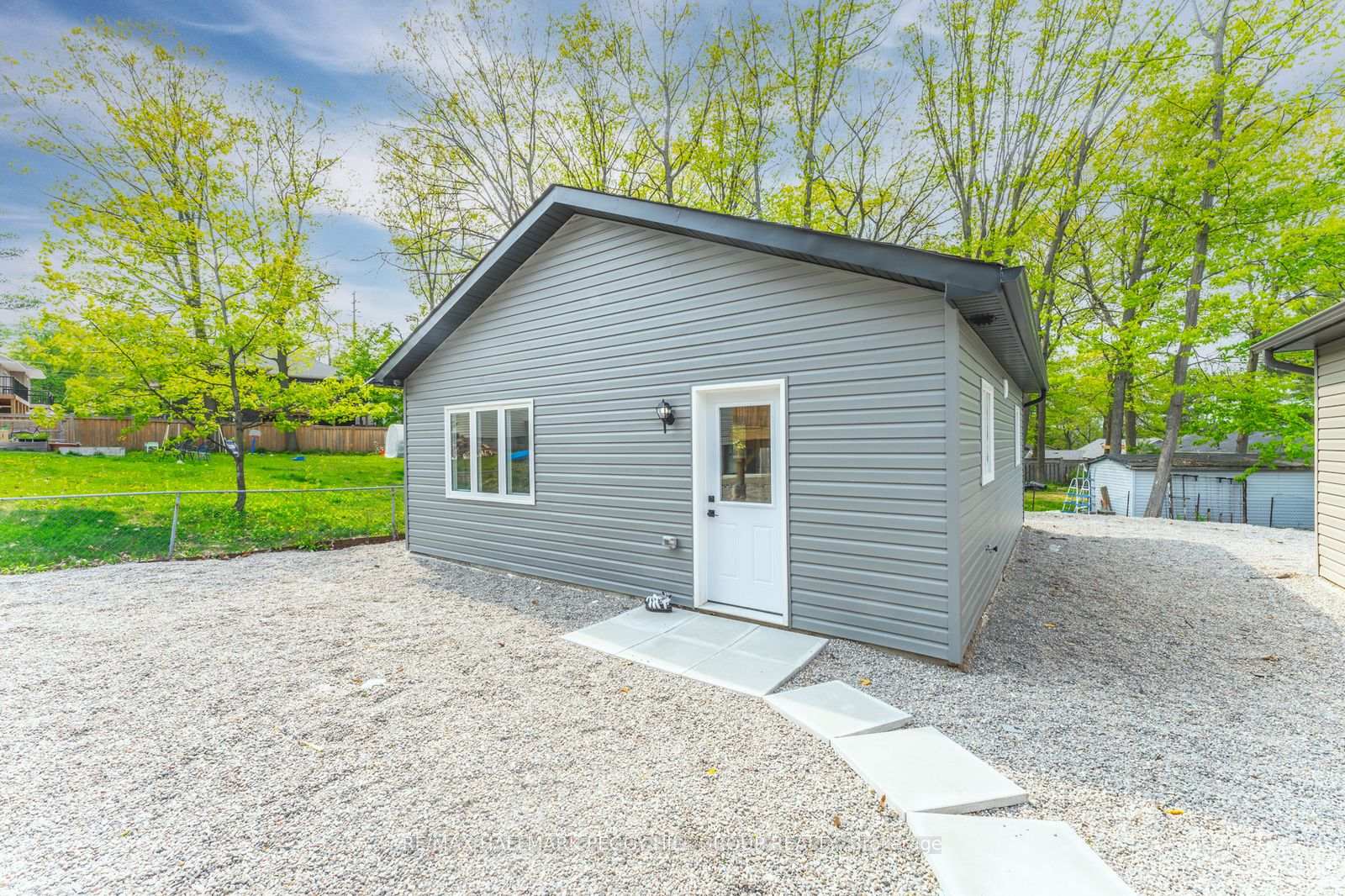 176-cundles-road-w-barrie-ontario-s13144876