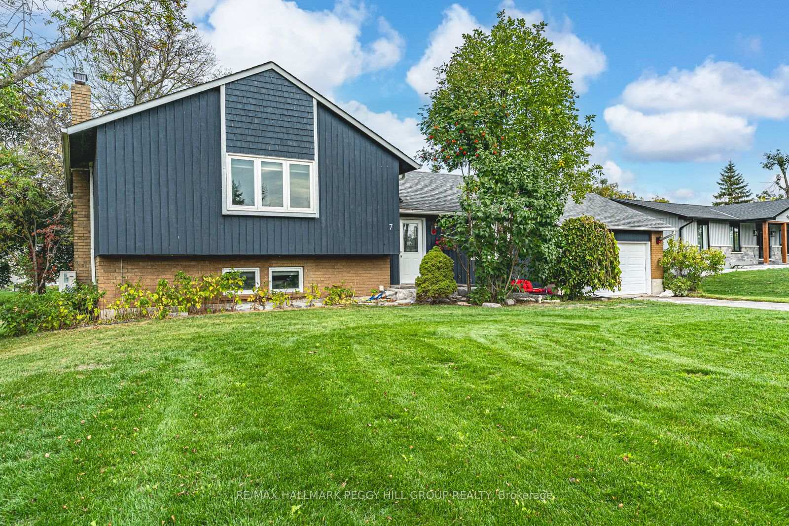 7-sandlewood-trail-ramara-ontario-s13145856