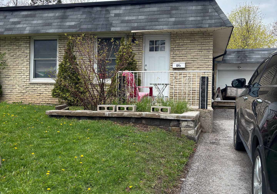64-daphne-lower-crescent-barrie-ontario-s13146978