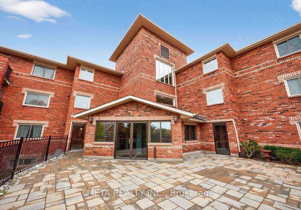 1-quail-crescent-barrie-ontario-s13147220