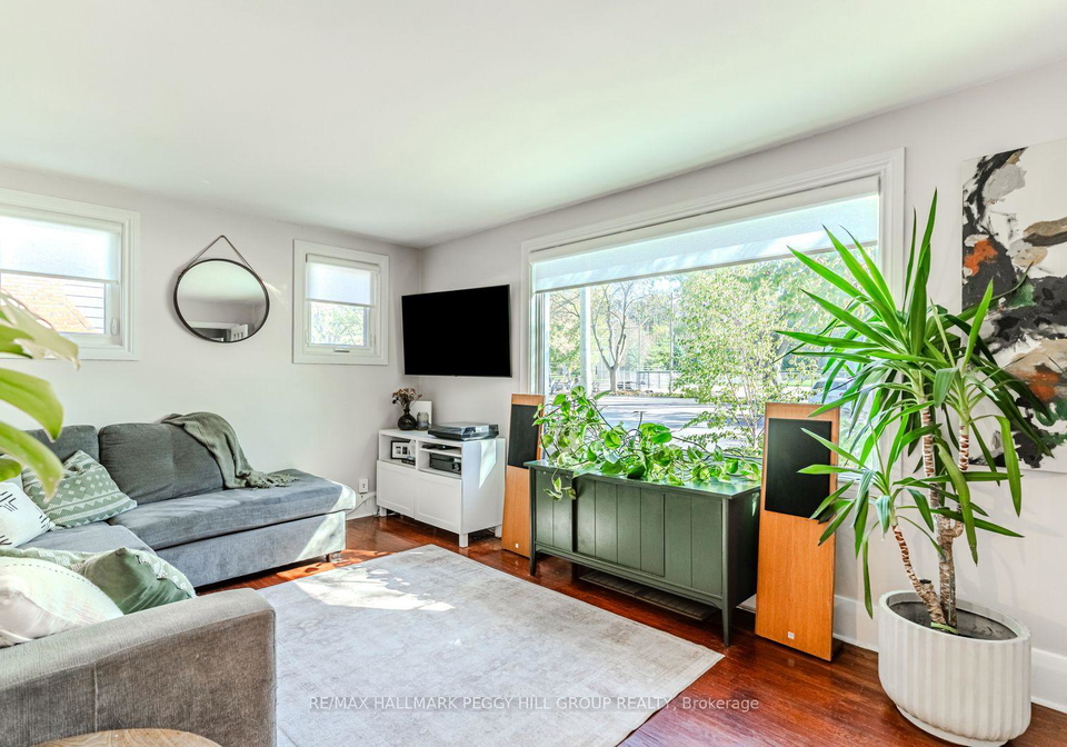 10-holgate-street-barrie-ontario-s13149808