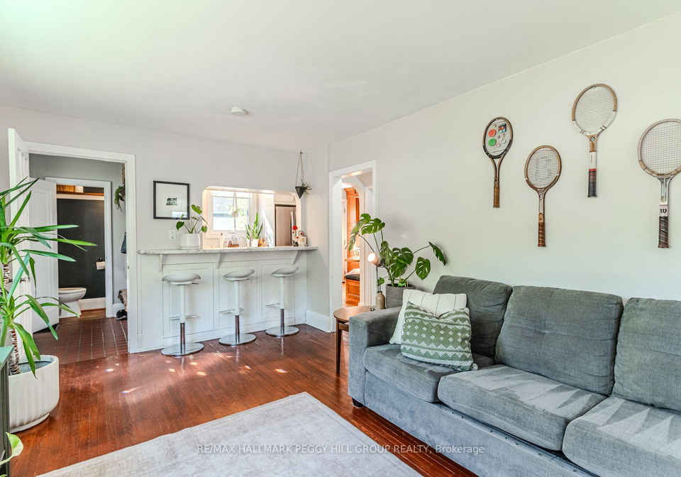 10-holgate-street-barrie-ontario-s13149808