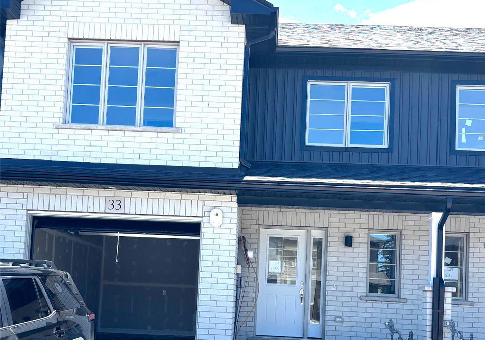 33-strath-crescent-springwater-ontario-s13152384