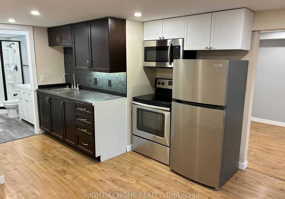 9-quail-crescent-barrie-ontario-s13153272