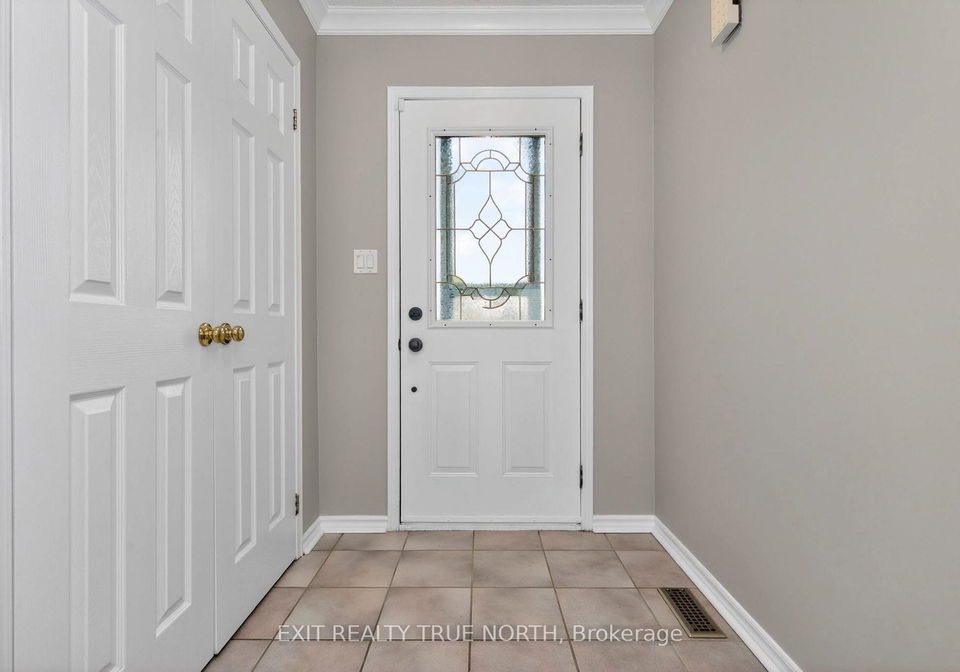 64-gosney-crescent-barrie-ontario-s13153838
