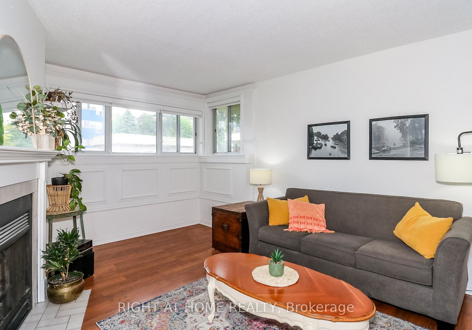 126-bell-farm-road-barrie-ontario-s13155570