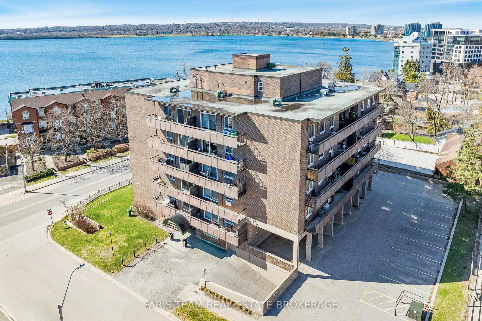 2-albert-street-barrie-ontario-s13156222