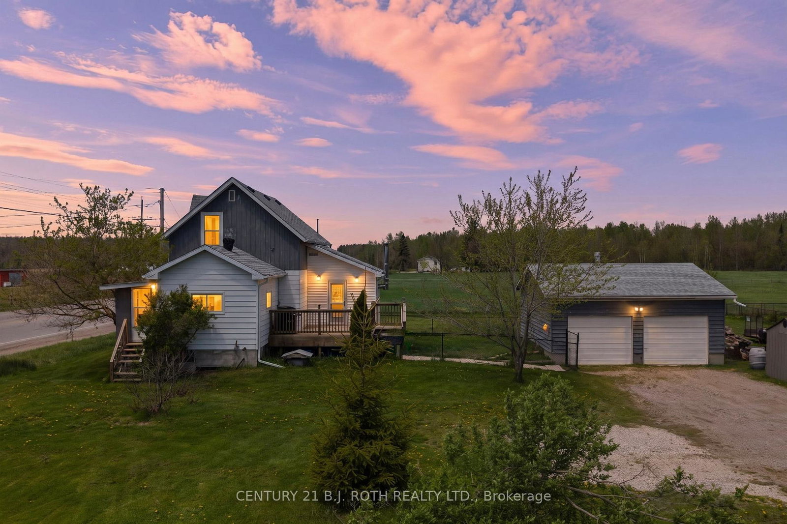 1006-flos-4-road-e-springwater-ontario-s13156248