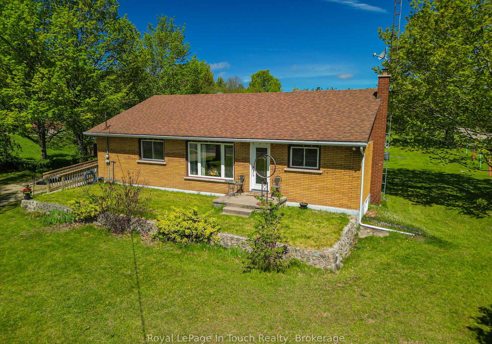 859-cedar-point-road-tiny-ontario-s13156836