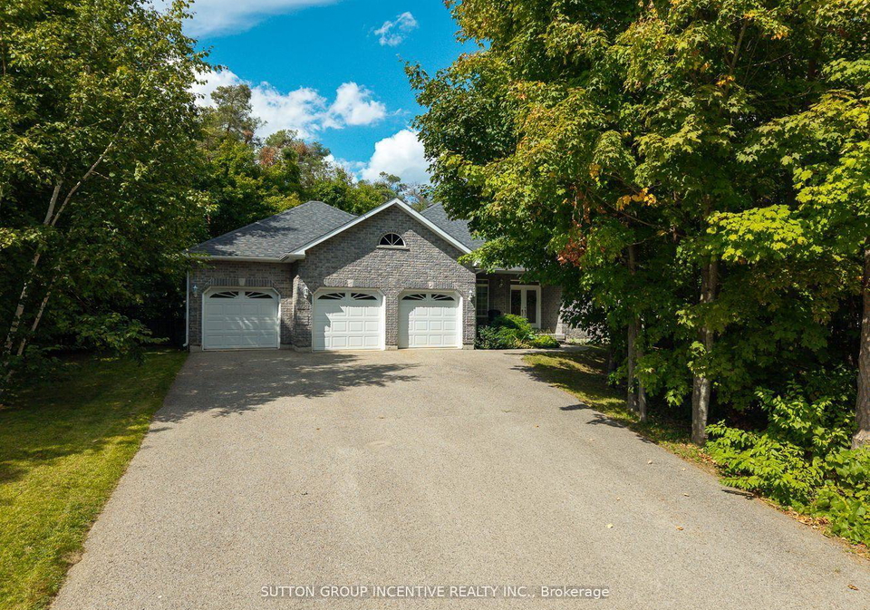 1882-providence-lane-severn-ontario-s13157404