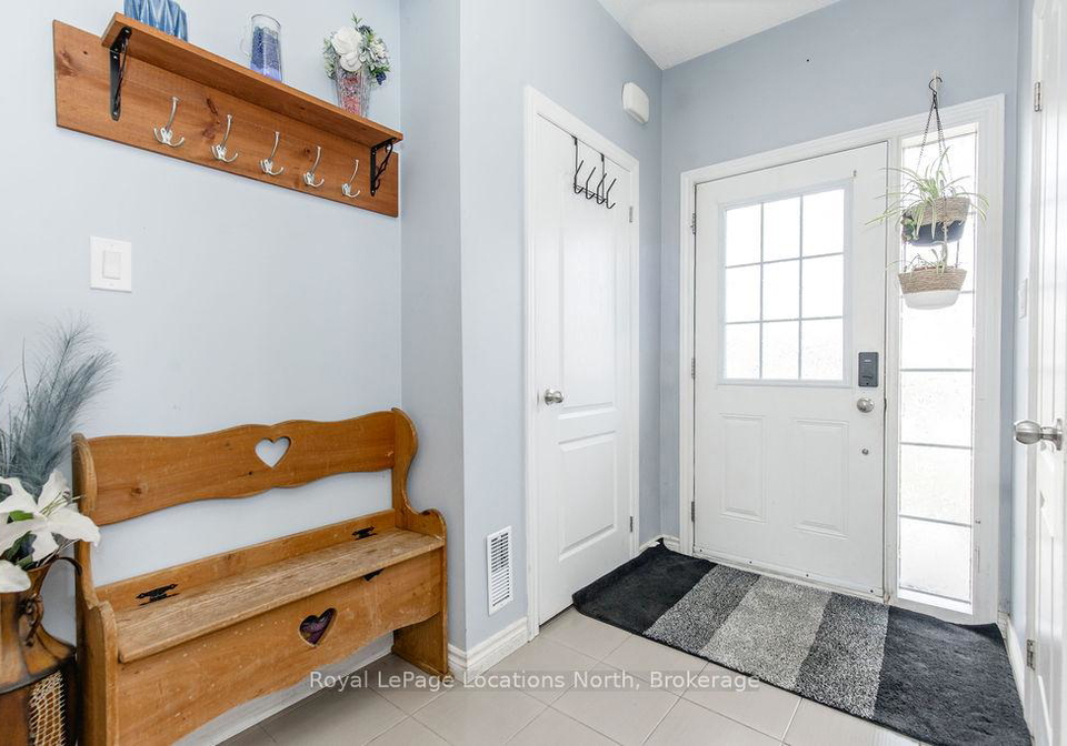 16-arcadia-road-wasaga-beach-ontario-s13157434
