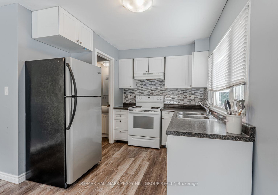 126-robert-street-e-penetanguishene-ontario-s13158490