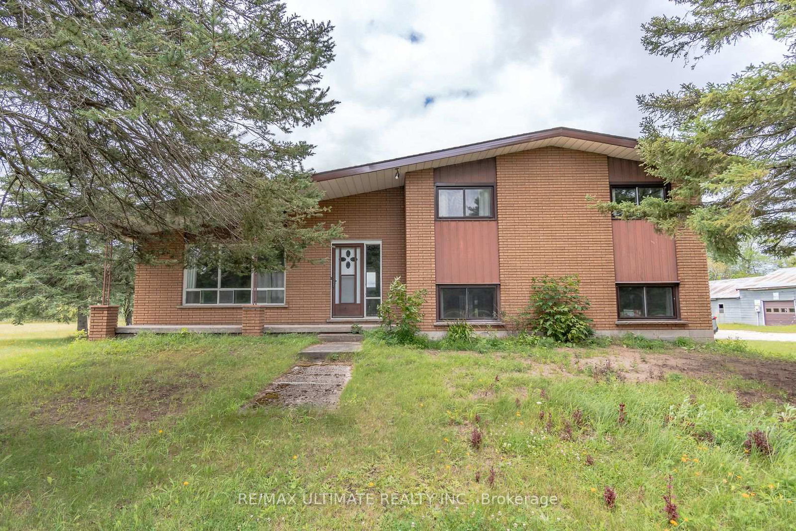 321-warrington-road-clearview-ontario-s13159038