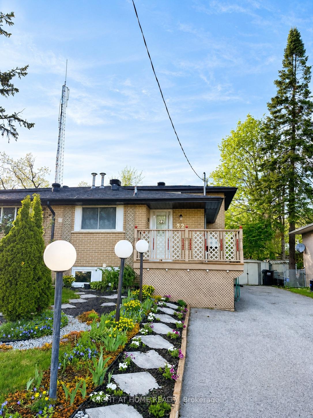 22-charlbrook-avenue-barrie-ontario-s13159150