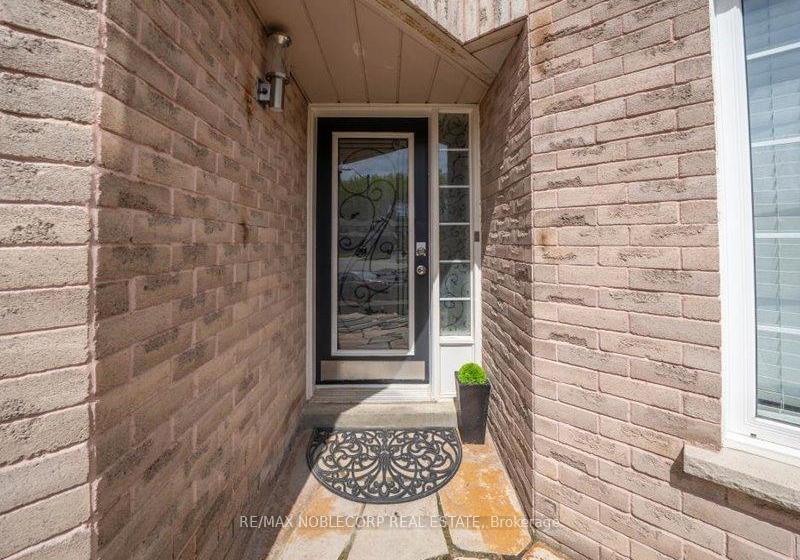 66-stoneybrook-crescent-barrie-ontario-s13161964