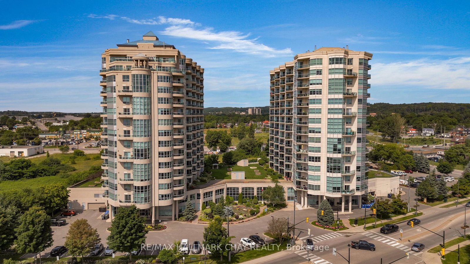 6-toronto-street-barrie-ontario-s13162144