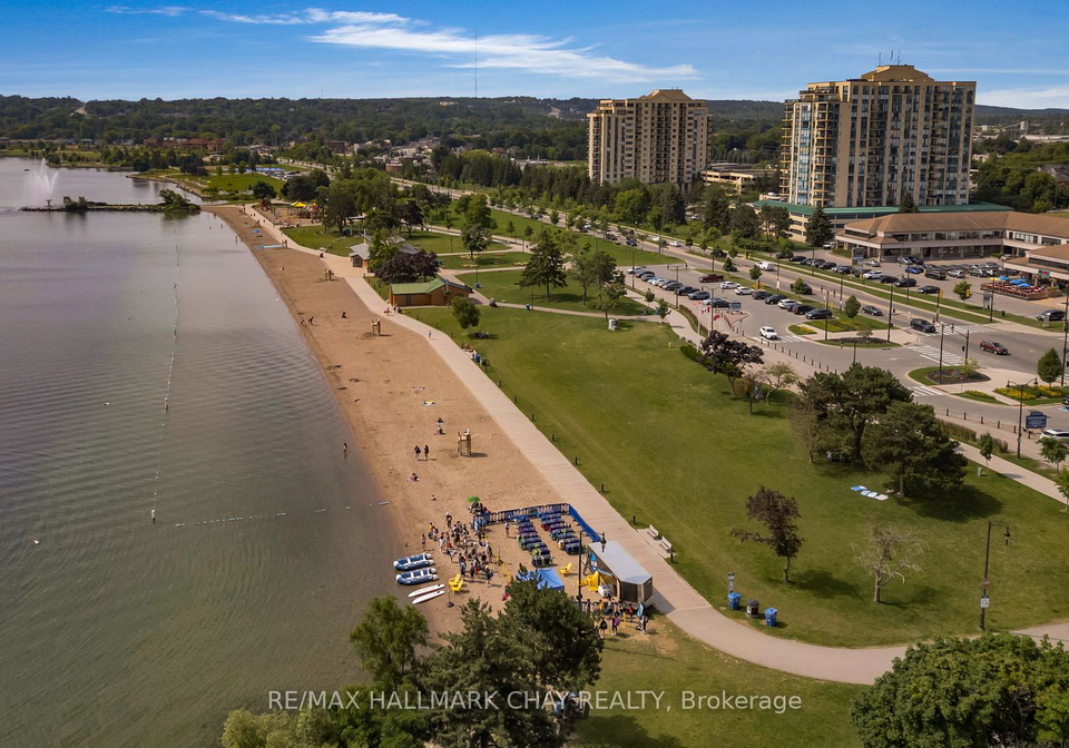 6-toronto-street-barrie-ontario-s13162144