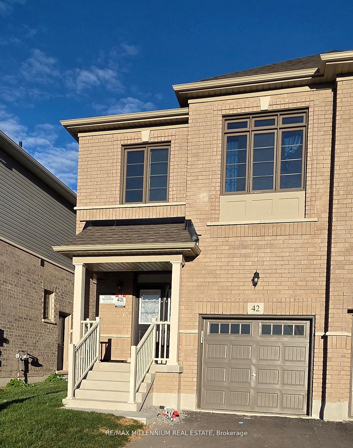 42-west-oak-trail-barrie-ontario-s13163332