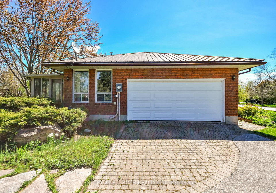2-lantern-court-ramara-ontario-s13163346