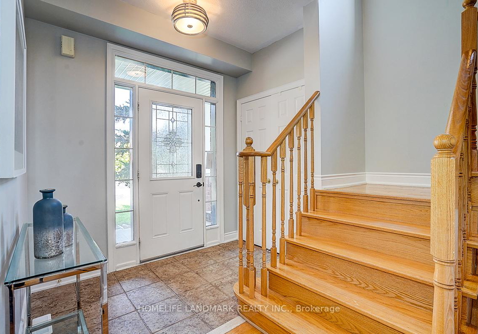 110-winchester-terrace-barrie-ontario-s13163740