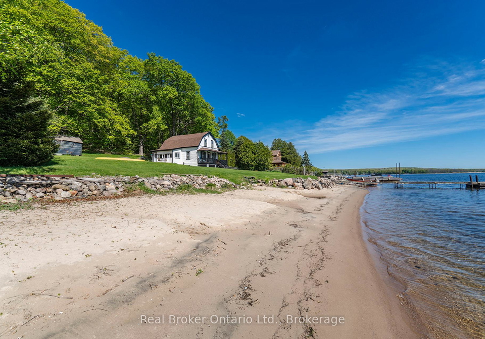 437-champlain-road-penetanguishene-ontario-s13164170