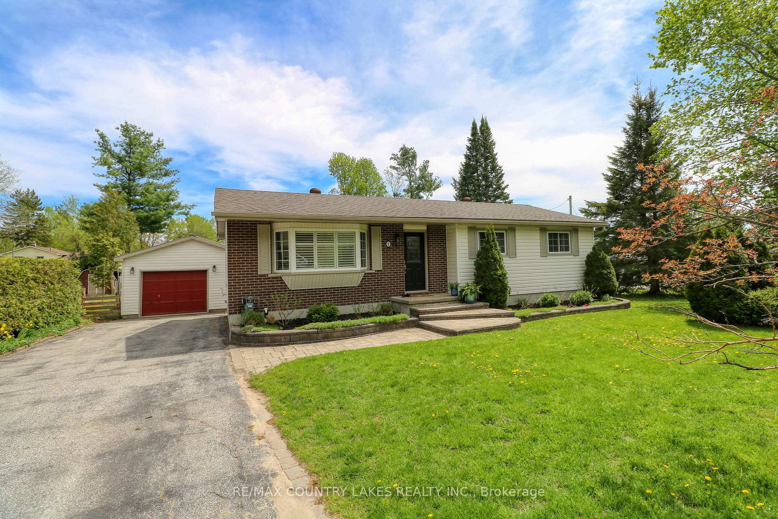 1-price-drive-oro-medonte-ontario-s13165630
