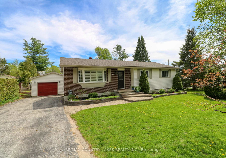 1-price-drive-oro-medonte-ontario-s13165630