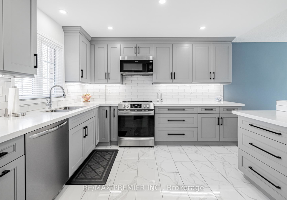 20-cranberry-heights-wasaga-beach-ontario-s13167606